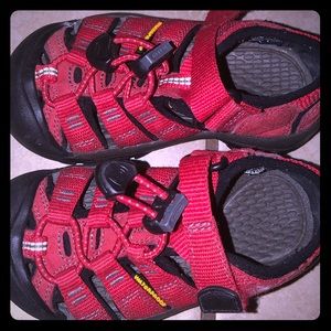 Keen toddler sandals (unisex)